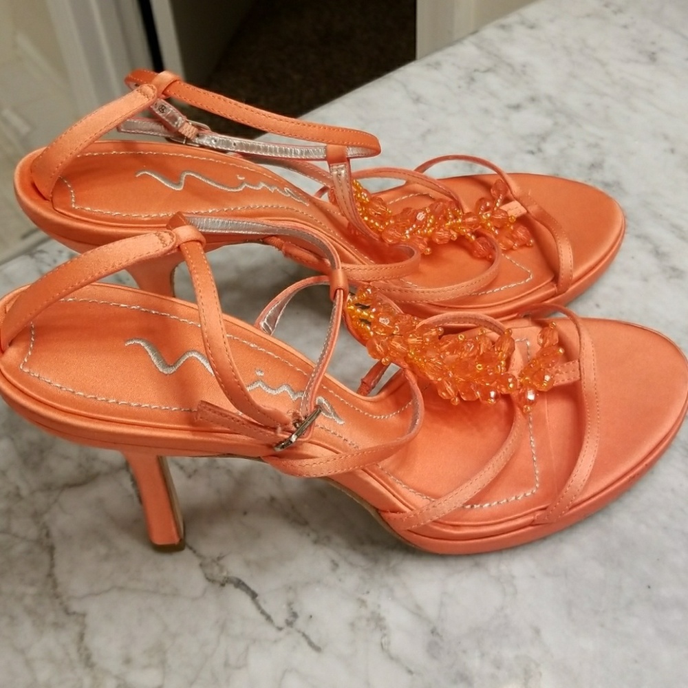 Shoes - Picture 2 of 4